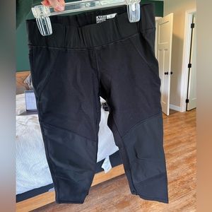 5.11 Tactical Women’s Raven Range Capri Leggings